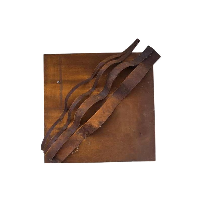 Vinciane Wéry, sculpture murale abstraite en acier corten
