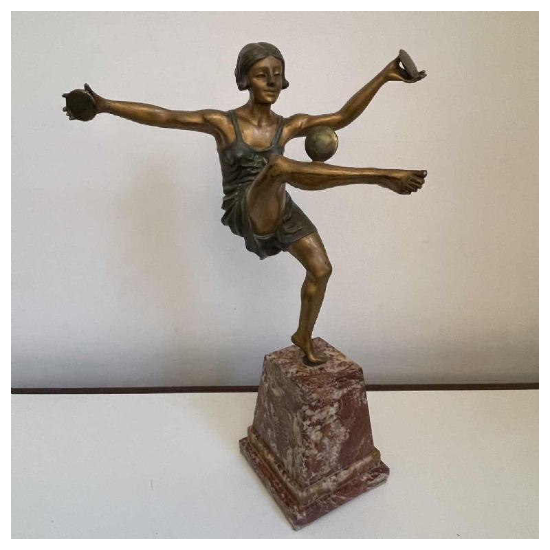 LEONILDO GIANNONI (attr) 'Naakte danseres met schijven' Art Deco sculptuur van gepolychromeerd brons. ca 1930