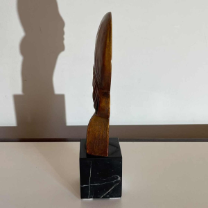 ANTONIO BANCHELLI 'Profiel van garçonne vrouw' Art Deco terracotta sculptuur, ca 1925