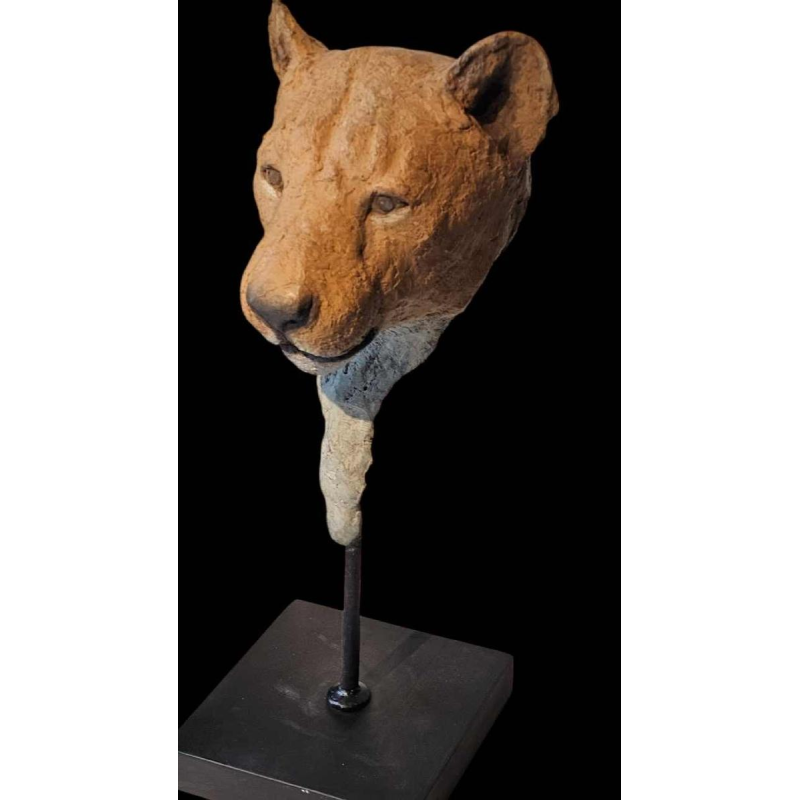 Adama Gandema 'Tête de lionne' sculpture bronze cire perdue