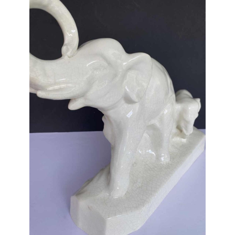 L. François / Saint Radegonde, Olifanten sculptuur, Art Deco gebarsten aardewerk, 1931