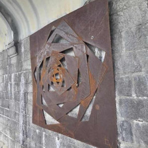 Bob van der Auwera, cortenstaal abstracte wandsculptuur