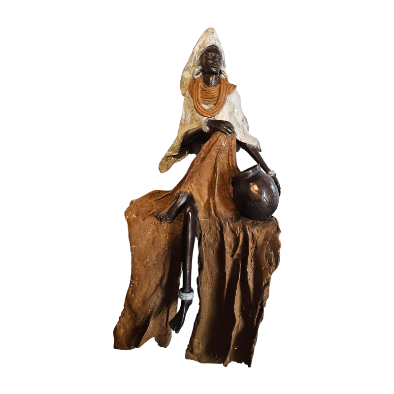 Adama Gandema 'Vrouw bij de waterput' verloren was bronzen sculptuur