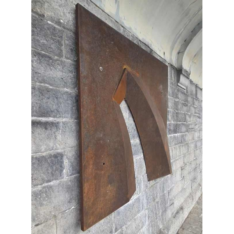 Véronique Roland “Pas-sage“ sculpture murale abstraite en acier corten, XXIe s