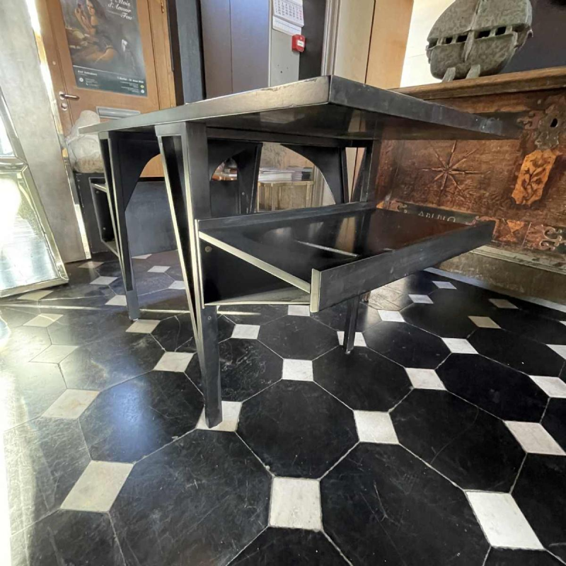 Achille Castiglioni & Paolo Ferrari / BBB Bonachina Italia, Desk Quark, 1982