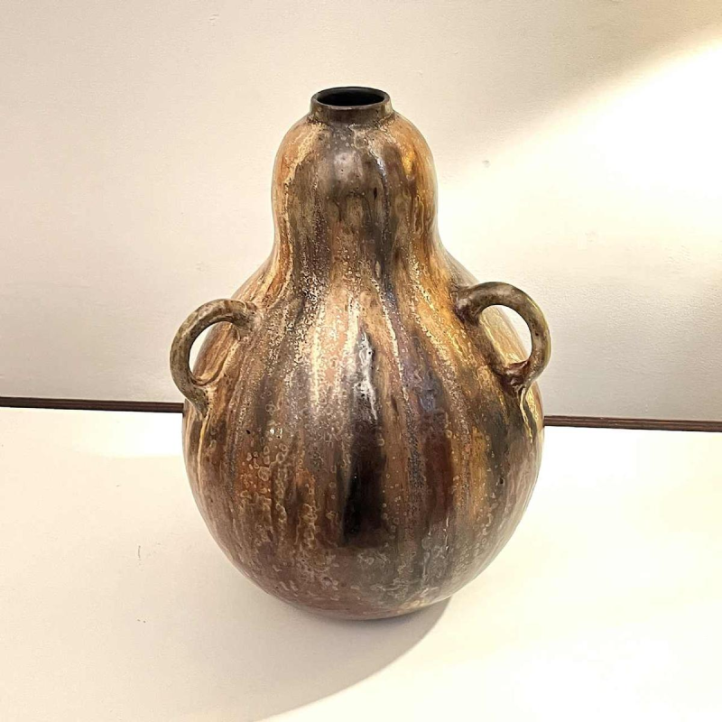 ROGER GUERIN, vase 'coloquinte' Art Nouveau brun à trois hanses, grès salé grand feu, Bouffioulx ca 1920
