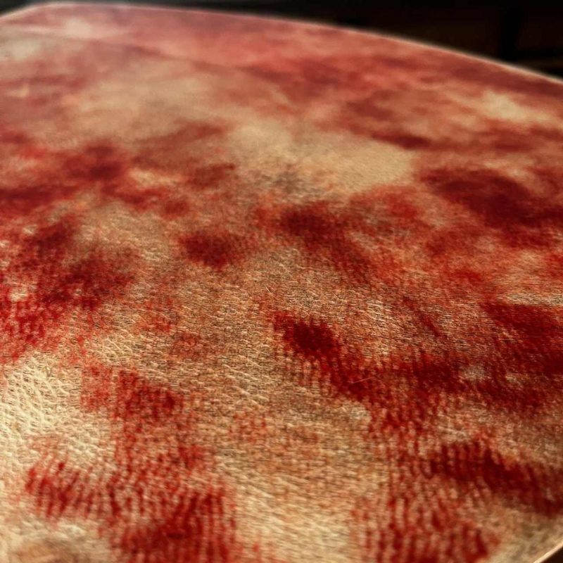 ALDO TURA, table basse/d'appoint en parchemin peau de che`vre teinte´e rouge laqué, Italie ca 1950