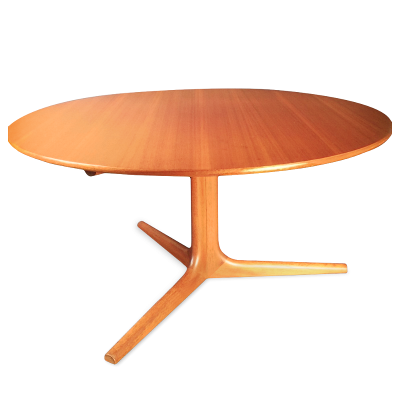 Bernhard Pedersen & Son - Table de salon tripode en teck à plateau circulaire