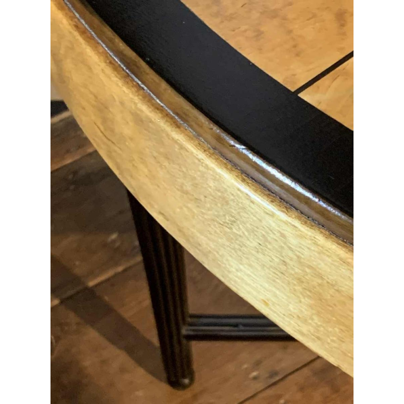 SUE ET MARE (attributed) Art Deco Inlaid Sycamore Ebony Side Table, 1920s