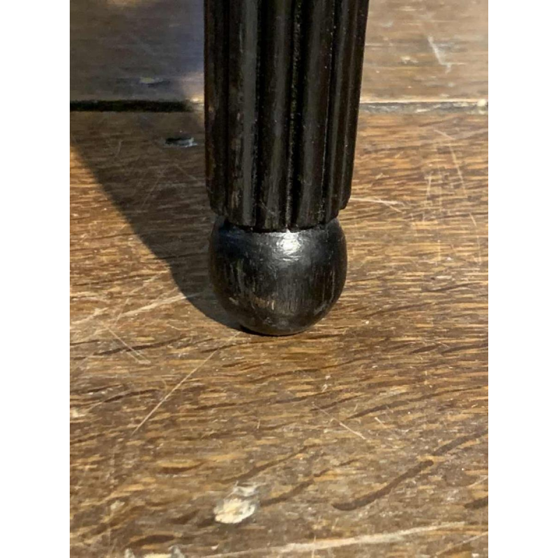 SUE ET MARE (toegeschreven) Art Deco ingelegde sycamore ebbenhouten bijzettafel