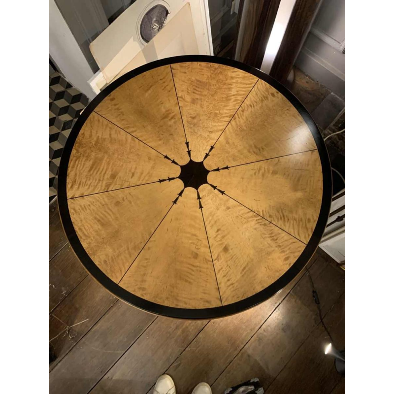 SUE ET MARE (attributed) Art Deco Inlaid Sycamore Ebony Side Table, 1920s