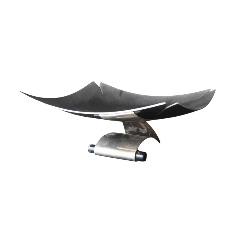 Lino Sabattini, modernistisch sculpturaal tafelstuk van verzilverd metaal, Italië, jaren 70