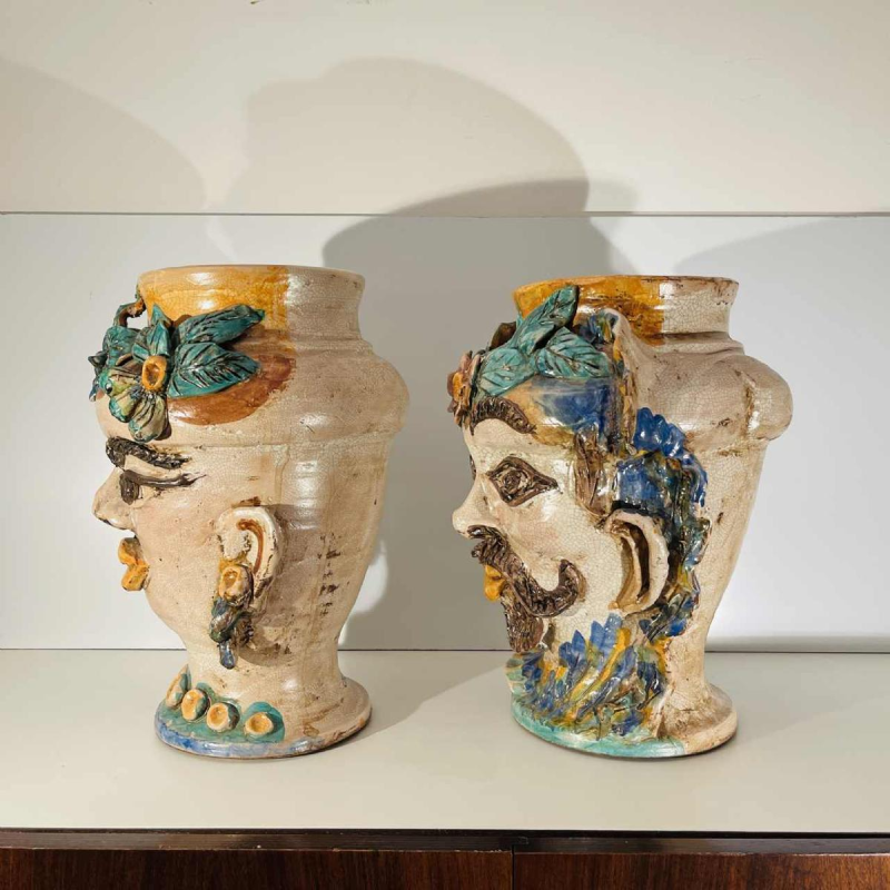 Caltagirone Sicilia “Tête de Maure“ jardinières vases en céramique (argile), Italie milieu XXe s