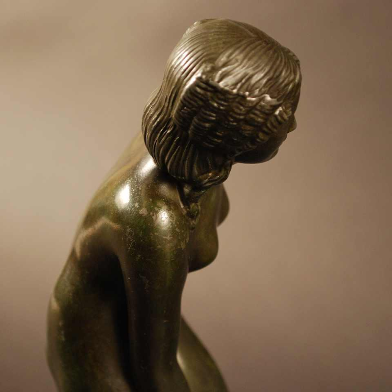 Just Andersen "Femme nue" Sculpture danoise en disko métal patiné bronze 1925s