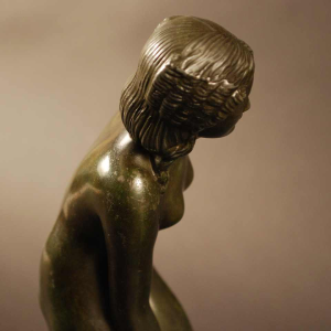 Just Andersen "Femme nue" Sculpture danoise en disko métal patiné bronze 1925s