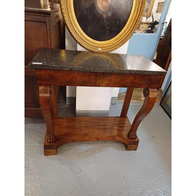 Console in Charles X-stijl, mahoniehout met klauwpoten en zwart marmer, eind 19e eeuw