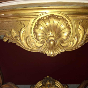 Console / jardinière murale dorée, tablette en marbre blanc, fin XIXe s