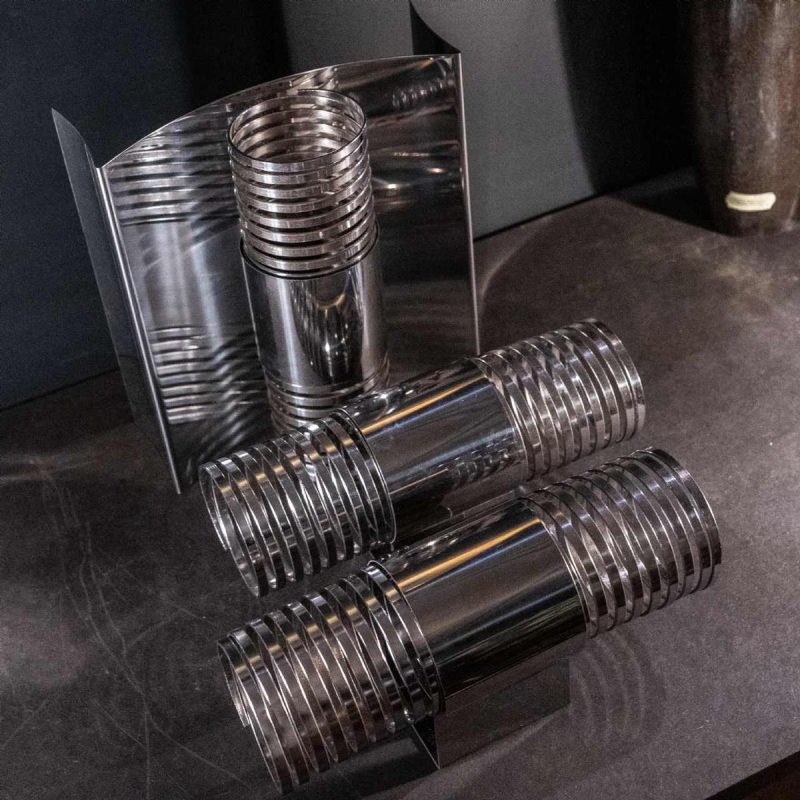 Paire d'appliques murales ' Spirale / Ressort ' en acier chrome´, Space Age ca 1970