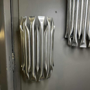 RAAK 'Concorde' paire d'appliques murales, type 'tubes d'orgue' en aluminium brosse´, ca 1970