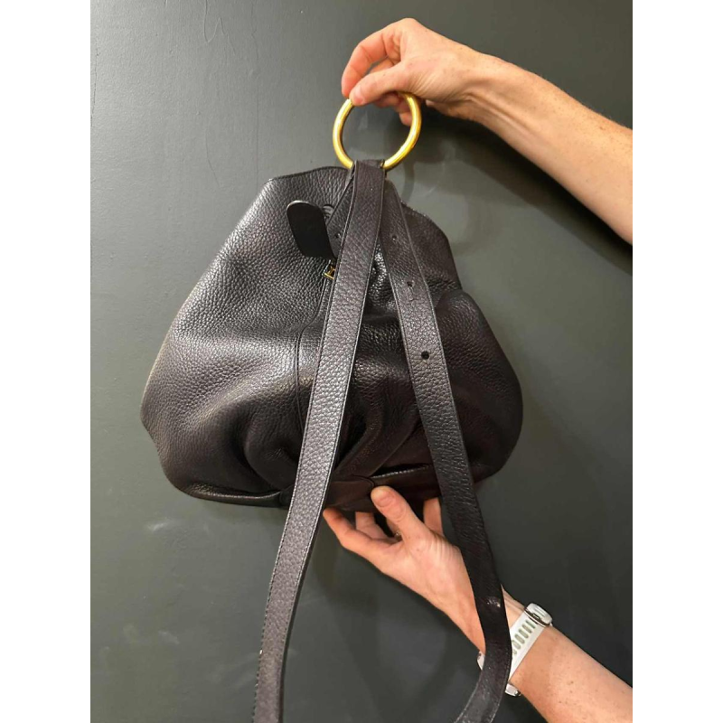 Delvaux, sac “Rose des Vents“ en cuir noir grainé