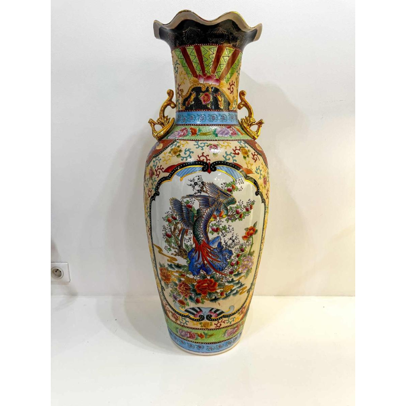 Large Chinese vase (92cm) decorated with birds and flowers, 20th c