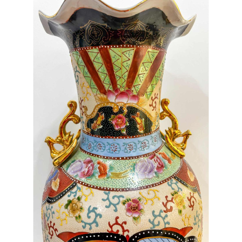Large Chinese vase (92cm) decorated with birds and flowers, 20th c