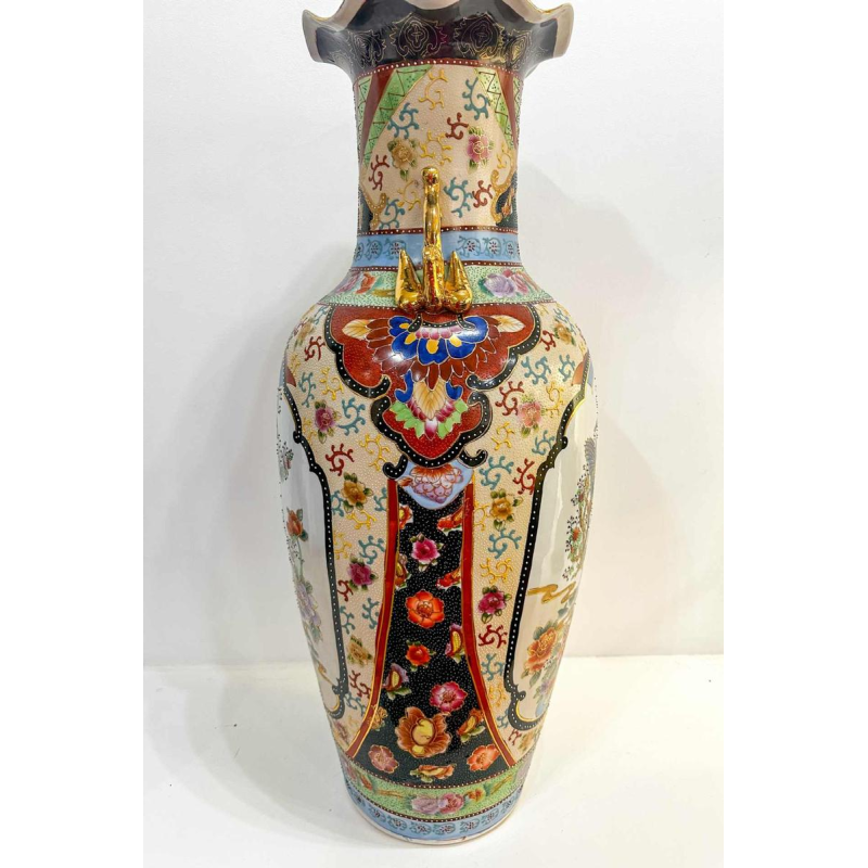 Grote Chinese vaas (92cm) gedecoreerd met vogels en bloemen, 20ste eeuw