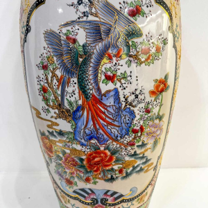 Grand vase chinois (92cm) à décor d'oiseaux et de fleurs, XXe s