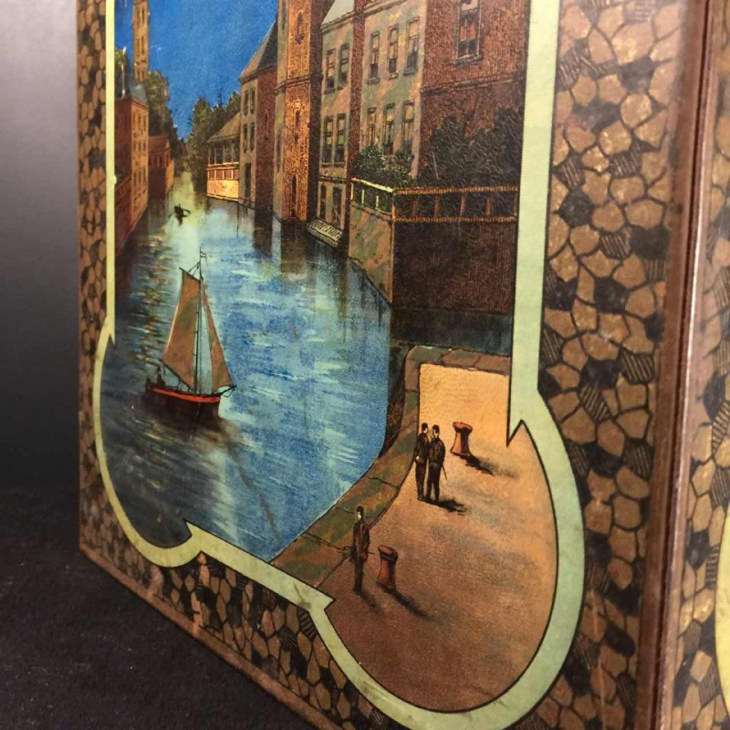 BEKKERS & ZOON Holland, Large Biscuit / Coffee Tin Box, Venetian decor, ca. 1900