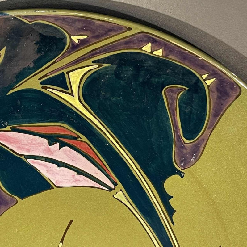 ZUID HOLLAND PLATEELBAKKERIJ "VDH", Grote Art Nouveau Keramiek Schaal, ca 1910