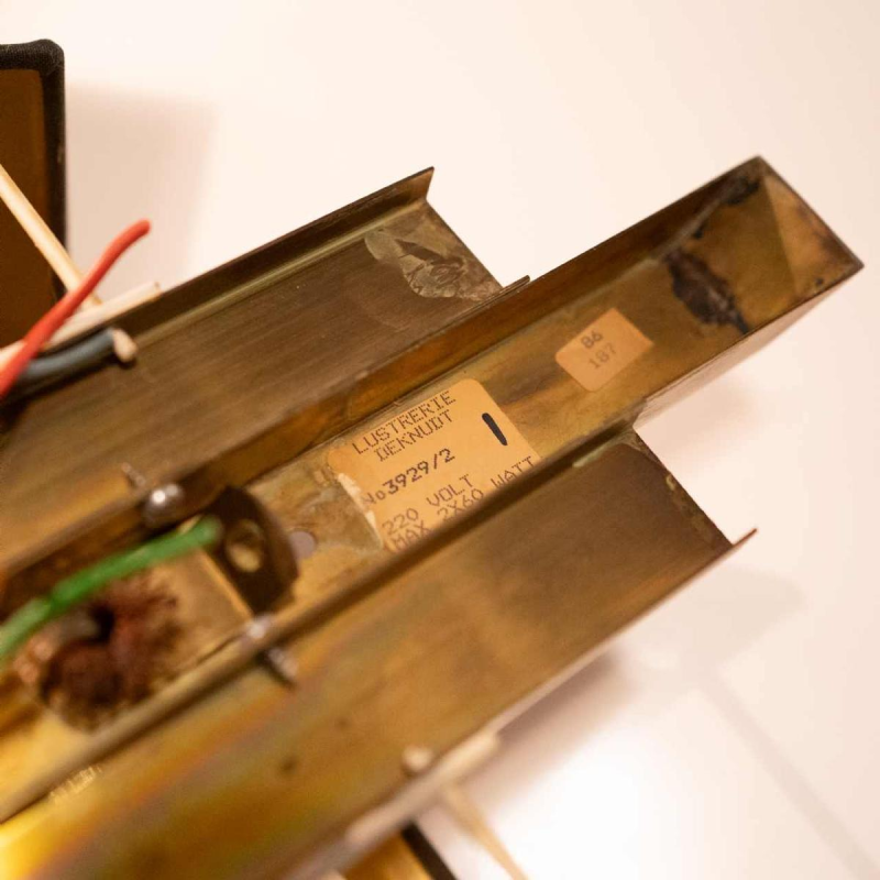 DEKNUDT, paire d'appliques en laiton doré, style Hollywood Regency, ca 1970