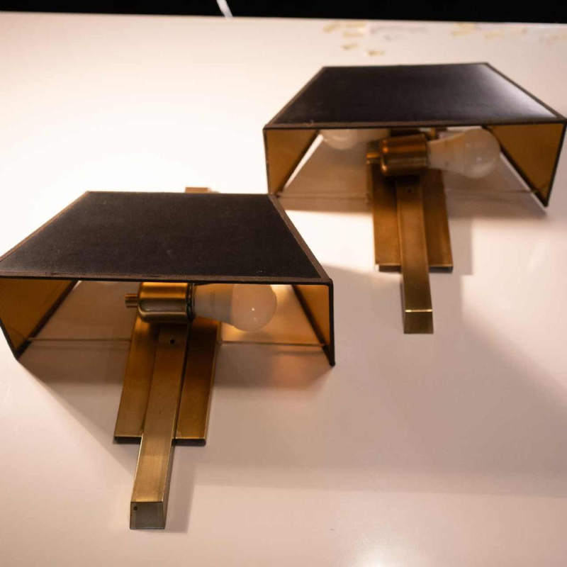 DEKNUDT, paire d'appliques en laiton doré, style Hollywood Regency, ca 1970