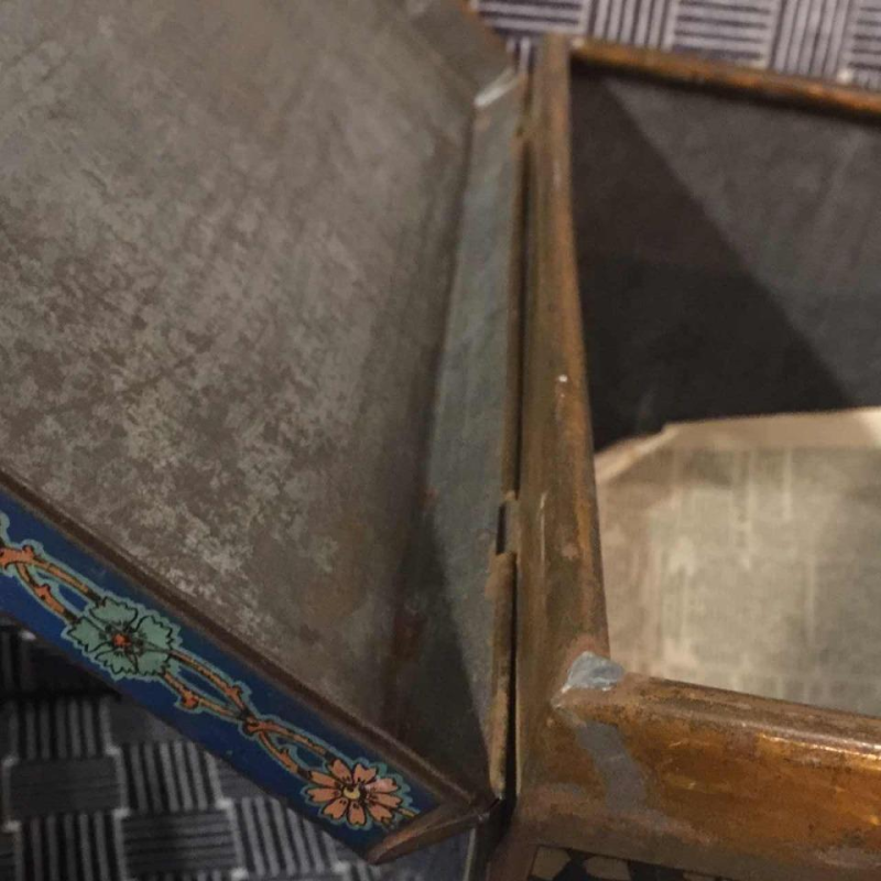 BEKKERS & ZOON Holland, groot bakblik, Venetiaans decor, ca. 1900