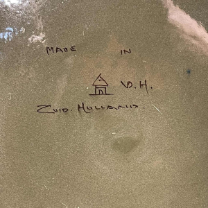 ZUID HOLLAND PLATEELBAKKERIJ " VDH ", Grand Plat Art Nouveau Céramique, ca 1910