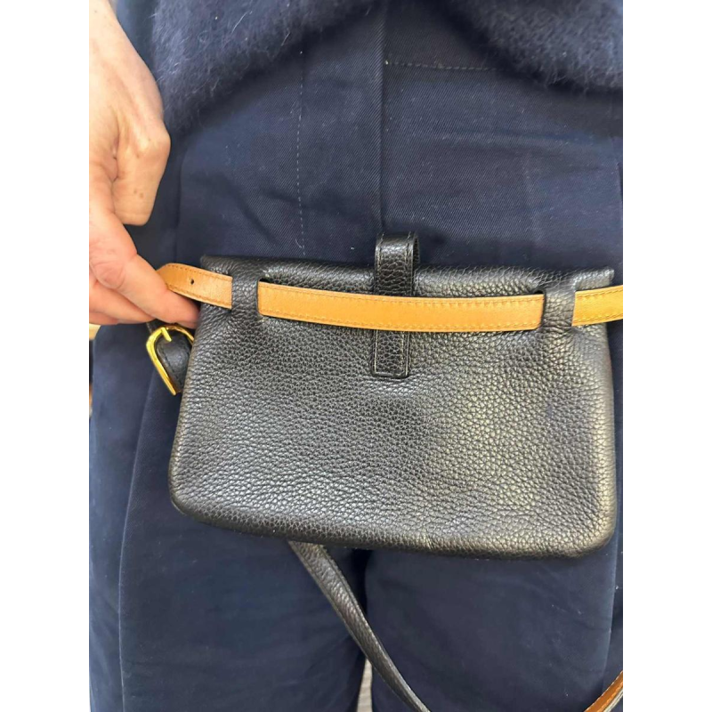 Delvaux, pochette-ceinture en cuir noir grainé