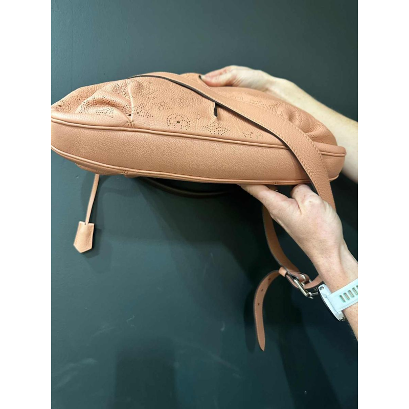 Louis Vuitton, sac en cuir monogramme vieux rose