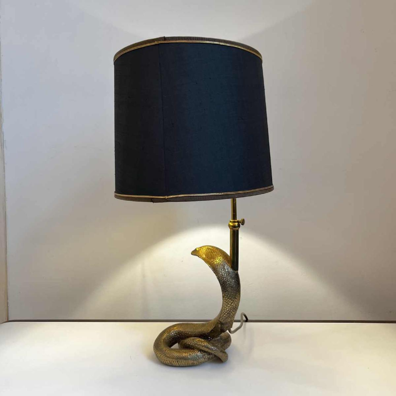 Maison Jansen, lampe a` poser 'Cobra' en bronze dore´, Hollywood Regency ca 1970