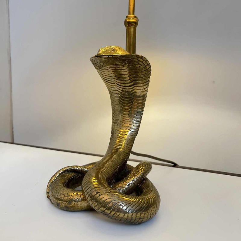 Maison Jansen, lampe a` poser 'Cobra' en bronze dore´, Hollywood Regency ca 1970