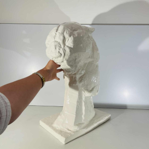 PATRICK VILLAS / Royal Boch 'Buste de panthère' style Art Déco, sculpture céramique blanche, ca 2000