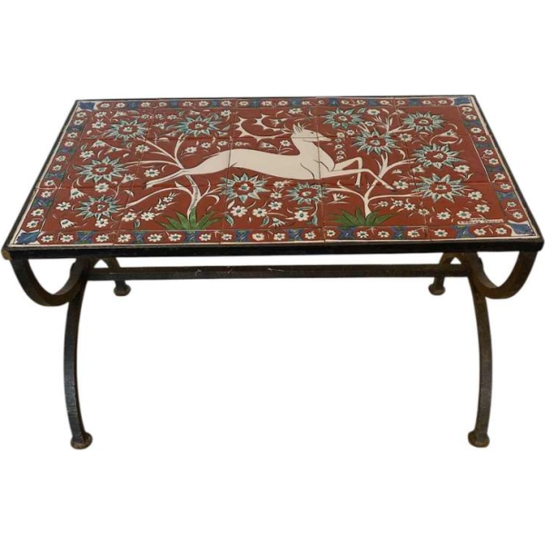 IKAROS RHODES, table basse en céramique, deuxième moitié du XXe s