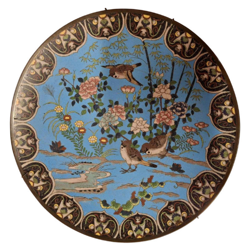 Plat en bronze cloisonné émaillé, décor d'oiseaux et fleurs, Japon fin XIXe s