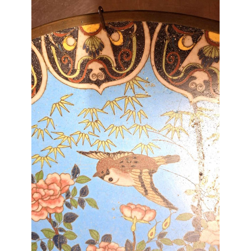 Plat en bronze cloisonné émaillé, décor d'oiseaux et fleurs, Japon fin XIXe s