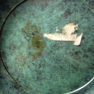 Ikora ( WMF ), Vase Art Déco en dinanderie. Circa 1925