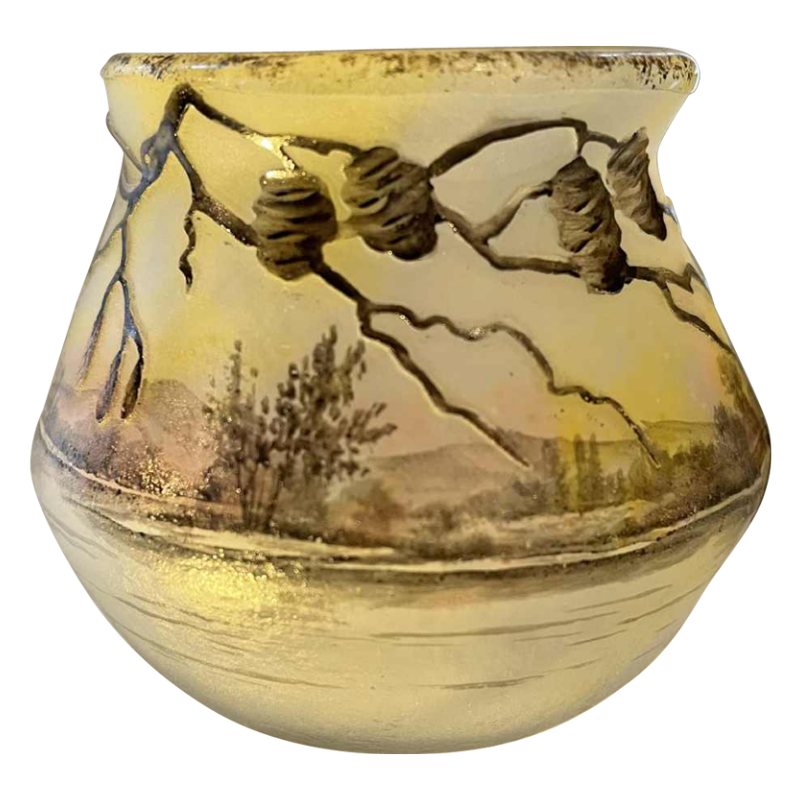 Vase miniature DAUM Nancy en verre émaillé époque vers 1900
