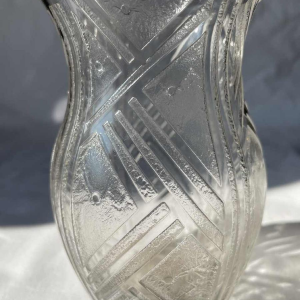 DAUM Nancy art deco vase in engraved glass