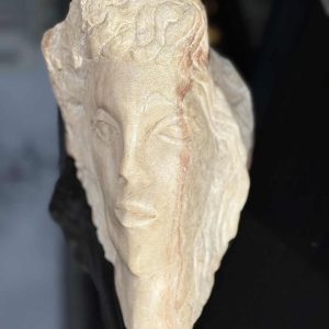 Noor Sade Brener, sculpture visage en marbre blanc, ca 1980