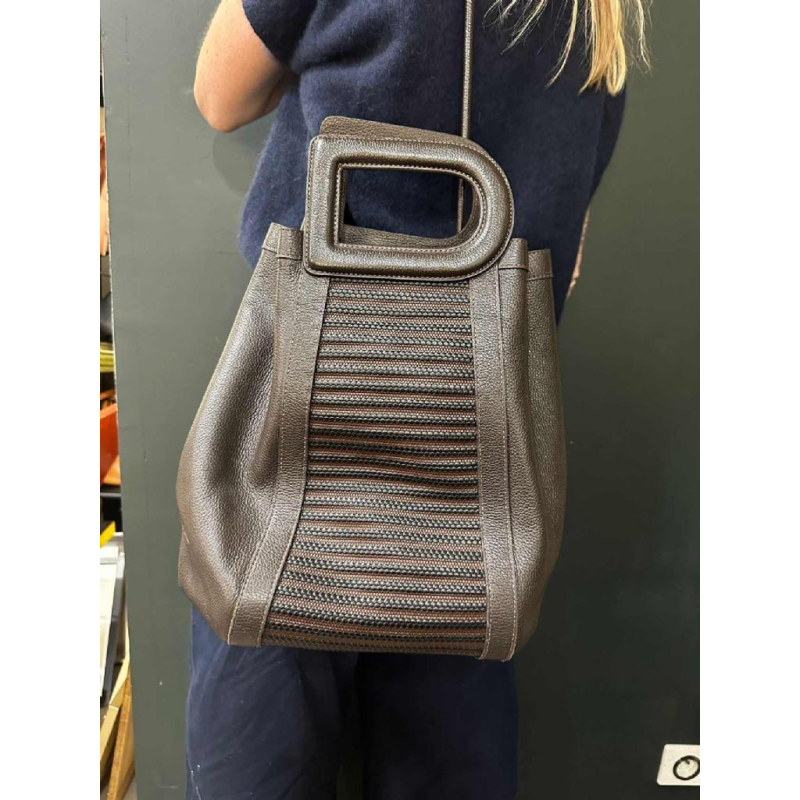 Delvaux, sac “Caraïbes“ cuir marron grainé et tressé