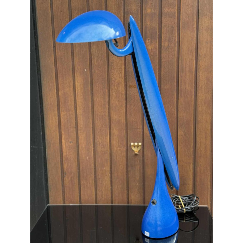 Isao Hosoe 'Heron' lampe à poser / de bureau, métal bleu, 1990s
