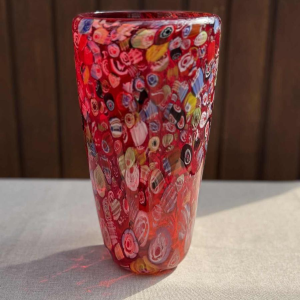 Giulio Radi A.V.E.M Arte Vetraria Muranese, Millefiori rood glazen vaas, ca 1940
