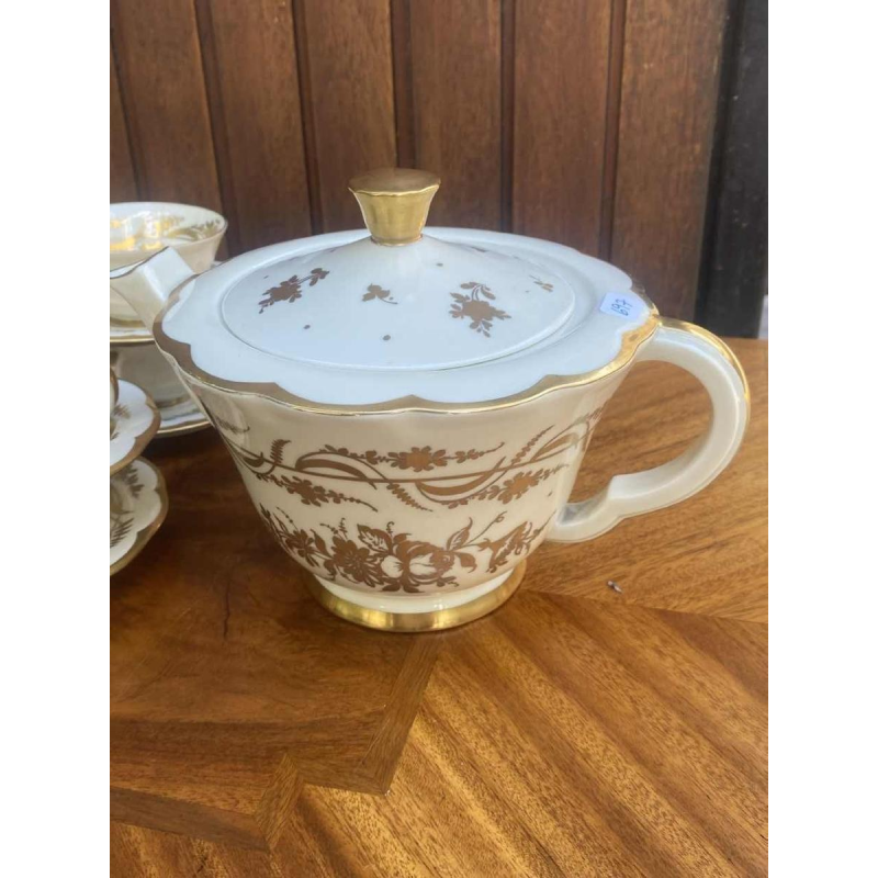 Haviland / Cambet, porcelain tea service, gilded with fine gold, 12 persons
